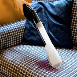 Lavor Aspirateur injecteur extracteur moquettes 1200W 70L/s GBP 20 Lavor Kobleo Lavor Aspirateur injecteur extracteur moquettes 1200W 70L/s GBP 20 Lavor Kobleo