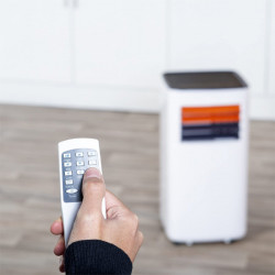 Taurus Alpatec Climatiseur mobile réversible 2000W d'air 350m3/h une pièce 20 m2 AC 7 Taurus Alpatec Kobleo Taurus Alpatec Climatiseur mobile réversible 2000W d'air 350m3/h une pièce 20 m2 AC 7 Taurus Alpatec Kobleo
