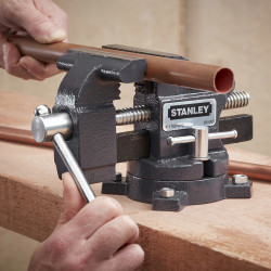 Stanley Etau d'établi standard 100mm Stanley Kobleo Stanley Etau d'établi standard 100mm Stanley Kobleo