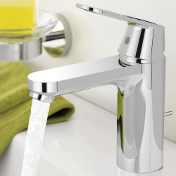 Grohe Mitigeur 2339600E Eurosmart Cosmopolitan lavabo taille M Grohe Kobleo