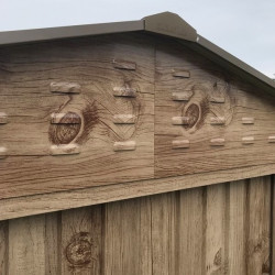 Duramax Abri de jardin en métal Woodgrain imitation bois 6,31m2 8x8 Duramax Kobleo