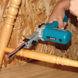 Makita Ponceuse à bande 9032 500W 533x9mm Makita Kobleo