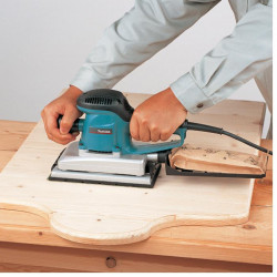 Makita Ponceuse vibrante 330W 115*230mm BO4900V Kobleo