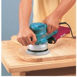 Makita Ponceuse excentrique BO6030 310W D150mm Makita Kobleo