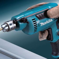 Makita Perceuse visseuse 370W 6,5mm DP2010 Makita Kobleo