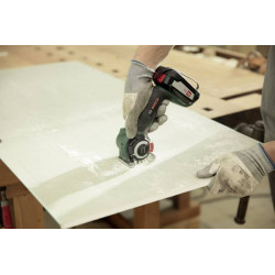 Bosch Scie coupe droite lame tronçonneuse sans fil 18V 25 Ah AdvancedCut 18 Bosch Kobleo