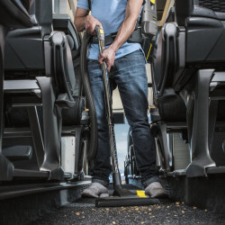 Karcher Aspirateur dorsal 36V Li-Ion 5L BV 5/1 Bp Kobleo