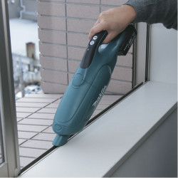 Makita Aspirateur 18 V Li-Ion 54 mbar sans batterie ni chargeur DCL182ZB Kobleo