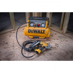 DeWalt Compresseur 10 L portable 1500W 10 Bar Kobleo