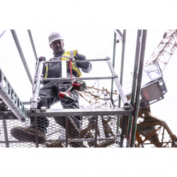 Milwaukee Lanière de sécurité quick connect charge 4.5 kg couleur rouge Kobleo