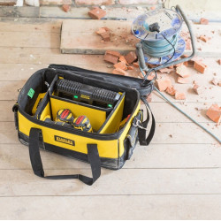 Stanley Sac à outils avec chargeur rapide 18V FMCB100B-QW Kobleo Stanley Sac à outils avec chargeur rapide 18V FMCB100B-QW Kobleo
