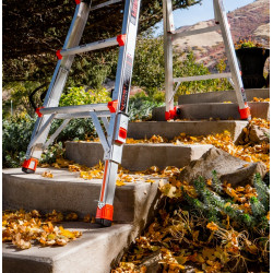 Little Giant Echelle convertible 2 béquilles ajustables 4-7 marches Haut accès 553  Little Giant Kobleo