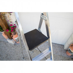 Hailo Escabeau professionnel 4 marches Ht d'accès 290cm Alu Plateforme PEHD Kobleo