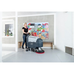 Alto AUtoLaveuse filaire disque 430mm Tractée Rendement théorique (m²/h)215 Alto Kobleo Alto AUtoLaveuse filaire disque 430mm Tractée Rendement théorique (m²/h)215 Alto Kobleo
