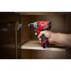 Milwaukee Perceuse visseuse 12V Li-ion 2x 2.0 Ah 37 Nm avec HD Box M12 FDD-202X Kobleo Milwaukee Perceuse visseuse 12V Li-ion 2x 2.0 Ah 37 Nm avec HD Box M12 FDD-202X Kobleo