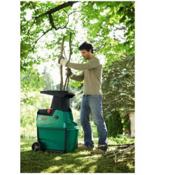 Bosch Broyeur de végétaux 2200W Axt 22D Kobleo