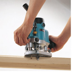 Makita Défonceuse 8mm 900W Coffret Makpac RP0910J Kobleo