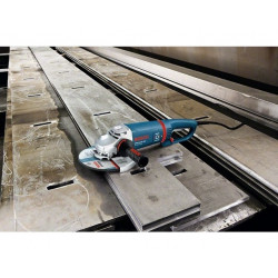 Bosch Professional Meuleuse d'angle 2400W Diam 230 mm GWS 24-230 JVX Kobleo Bosch Professional Meuleuse d'angle 2400W Diam 230 mm GWS 24-230 JVX Kobleo