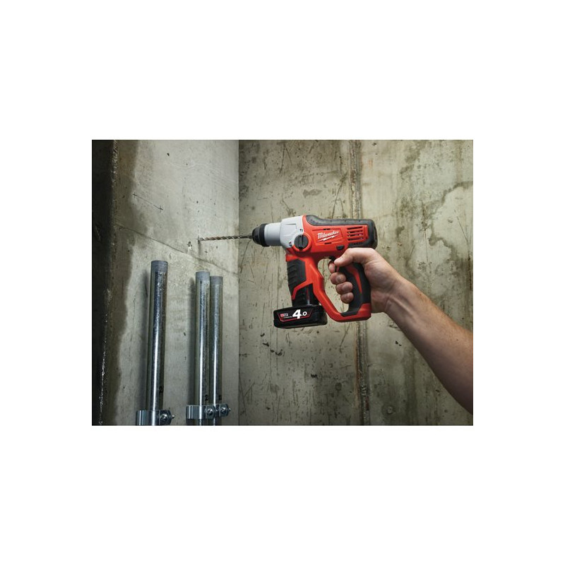 Milwaukee Perforateur SDS-Plus 12 V Li-Ion 4.0 Ah 0.9 J M12 H-402C Kobleo Milwaukee Perforateur SDS-Plus 12 V Li-Ion 4.0 Ah 0.9 J M12 H-402C Kobleo