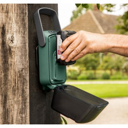 Bosch Pompe à eau de pluie sans fil 18V 2,5Ah Li-Ion 2000 l/h GardenPump 18 Bosch Kobleo