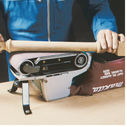 Makita Ponceuse à bande 1040W 9401 Makita Kobleo