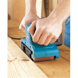Makita Ponceuse à bande 9911 650W 76x457mm Makita Kobleo