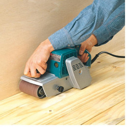 Makita Ponceuse à bande 1040W 9401 Makita Kobleo