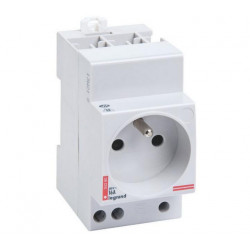 Legrand Prise 2P+T Modulaire à éclips 250 V 10/16 A Kobleo