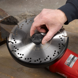 Milwaukee Écrou Fixtec Diam 45 mm M14 pour meuleuse d'angle Kobleo