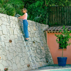 Hoström Echelle simple StablePRO 7 marches hauteur travail max 2,95m Hostrom Kobleo