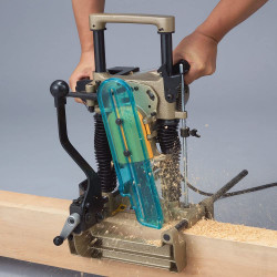 Makita Mortaiseuse à chaîne 155mm 1140W 7104L Makita Kobleo