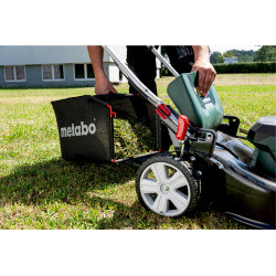Metabo Tondeuse RM 36-18 LTX BL 46 2x18V 46cm sans batterie ni chargeur Kobleo