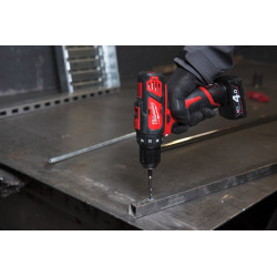 Milwaukee Perceuse visseuse M12 BDD-201C 12V 2Ah Li-Ion Milwaukee Kobleo