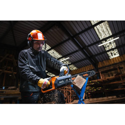 AEG Tronçonneuse ACS18B30 18V brushless produit nu AEG Kobleo