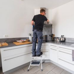 Hailo Marchepied 2 marches extraplat Ht d'accès 225cm blanc Mini Hailo Kobleo