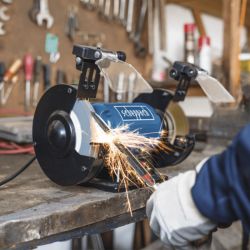 Scheppach Touret à meuler 400W D150mm avec brosse SM150LB Scheppach Kobleo Scheppach Touret à meuler 400W D150mm avec brosse SM150LB Scheppach Kobleo