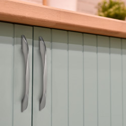 Emuca 20 poignées pour meuble Emuca Varna L181mm entraxe 160mm nickel satiné Kobleo