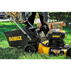 DeWalt Tondeuse Dewalt DCMWSP564N-XJ 2x18V XR Brushless 53cm machine seule Kobleo DeWalt Tondeuse Dewalt DCMWSP564N-XJ 2x18V XR Brushless 53cm machine seule Kobleo