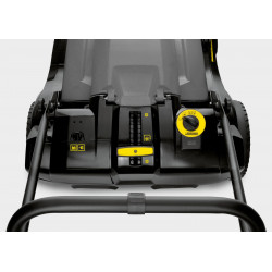 Karcher Balayeuse Karcher KM 70/30 C Bp Pack Adv 2800m2/h balai latéral 70cm Kobleo Karcher Balayeuse Karcher KM 70/30 C Bp Pack Adv 2800m2/h balai latéral 70cm Kobleo