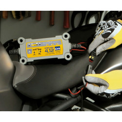 Gys Chargeur de batterie Gys Gysflash 4.12 4A 12V capacité 130Ah Kobleo