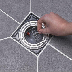 Wirquin Bonde à chaper Wirquin SLIM+ sortie D40mm grille 115x115mm en inox Kobleo