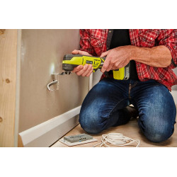 Ryobi Pack Combo 9 Outils Ryobi avec 2 batteries et chargeur Kobleo