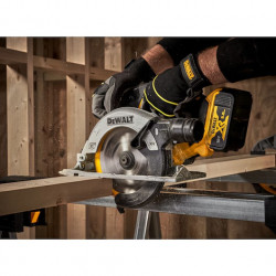 DeWalt Scie circulaire DeWalt DCS565P2-QW XR 18V 5Ah 2 batteries 165mm Kobleo DeWalt Scie circulaire DeWalt DCS565P2-QW XR 18V 5Ah 2 batteries 165mm Kobleo