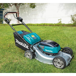 Makita Tondeuse auto-tractée Makita DLM533Z 36V LXT 53cm produit seul Kobleo