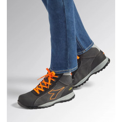 Diadora Chaussures DIADORA GLOVE NET MID PRO S3L FO SR HRO ESD T42 gris orange Kobleo Diadora Chaussures DIADORA GLOVE NET MID PRO S3L FO SR HRO ESD T42 gris orange Kobleo
