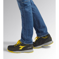 Diadora Chaussures basses DIADORA GLOVE MDS LOW S3S FO HRO SR T46 noir Kobleo