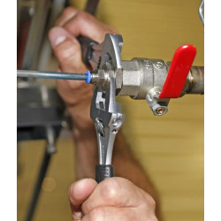 Virax Clé à molette Virax 6" à ouverture extra-large Kobleo Virax Clé à molette Virax 6" à ouverture extra-large Kobleo