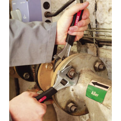 Virax Clé à molette Virax 6" à ouverture extra-large Kobleo Virax Clé à molette Virax 6" à ouverture extra-large Kobleo