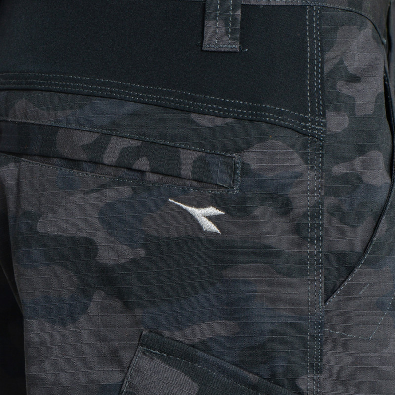 Diadora Pantalon de travail Diadora PANT RIPSTOP CARGO CAMO taille XL Kobleo Diadora Pantalon de travail Diadora PANT RIPSTOP CARGO CAMO taille XL Kobleo