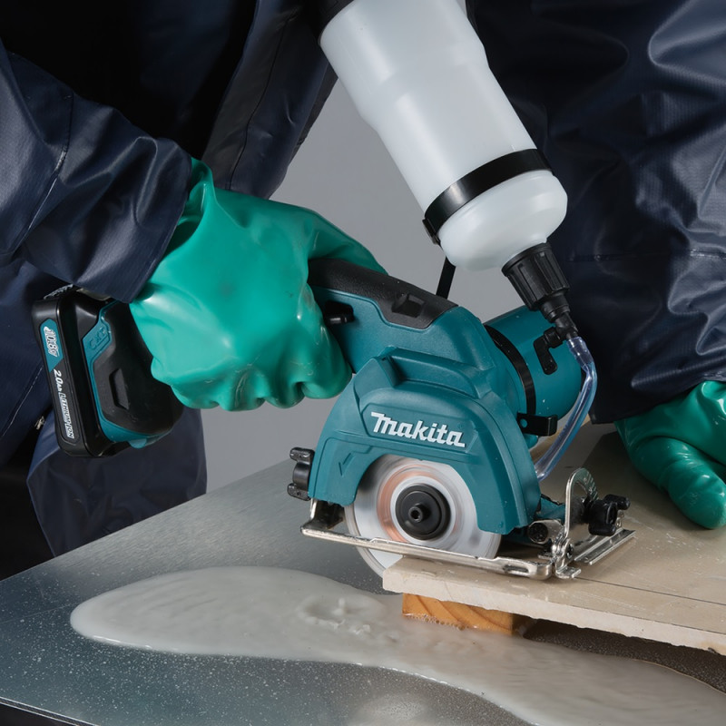 Makita Coupe-verre et carrelage CXT Makita CC301DSMJ 2x12V 4,0Ah Li-Ion disque 85mm Kobleo Makita Coupe-verre et carrelage CXT Makita CC301DSMJ 2x12V 4,0Ah Li-Ion disque 85mm Kobleo